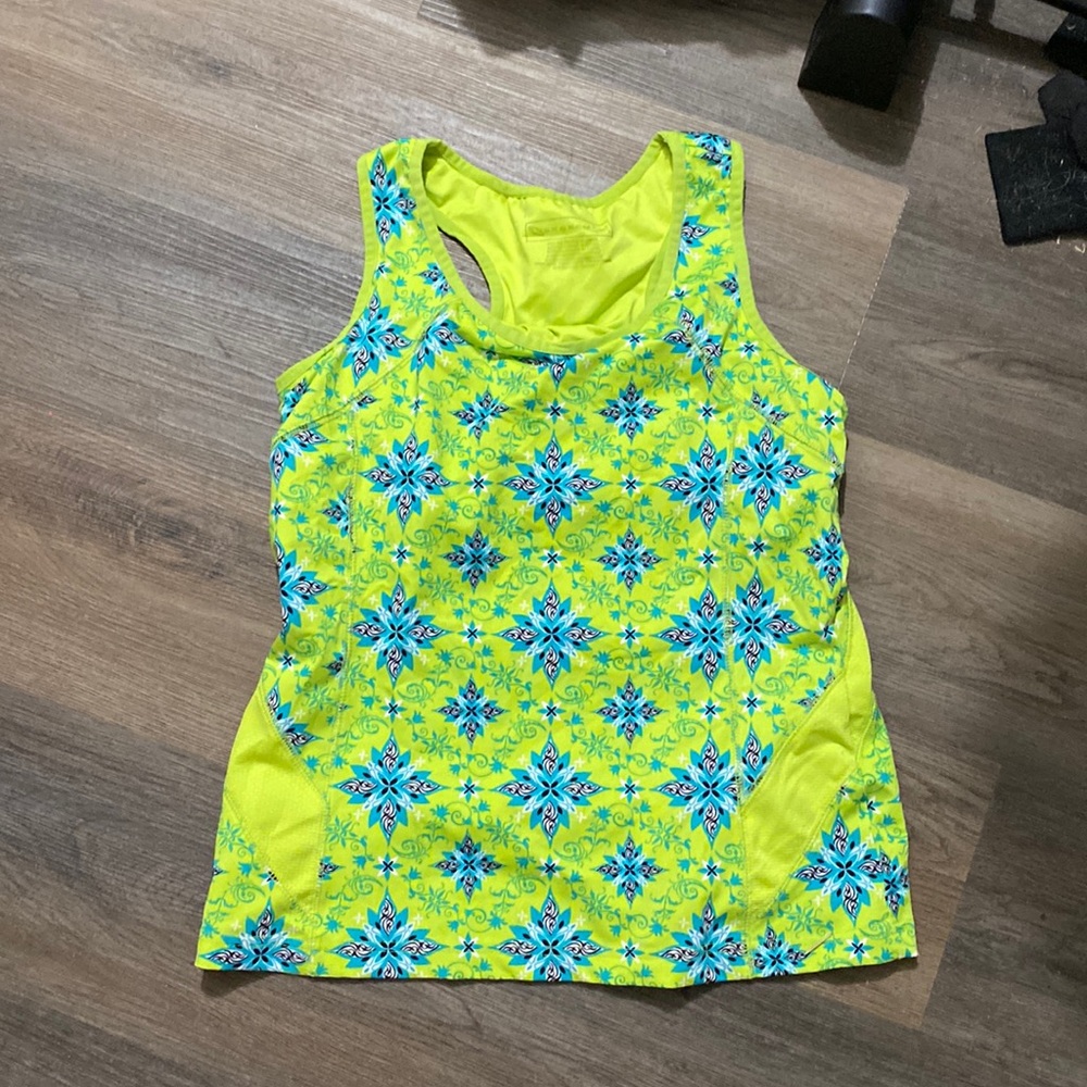 Tec gear tank